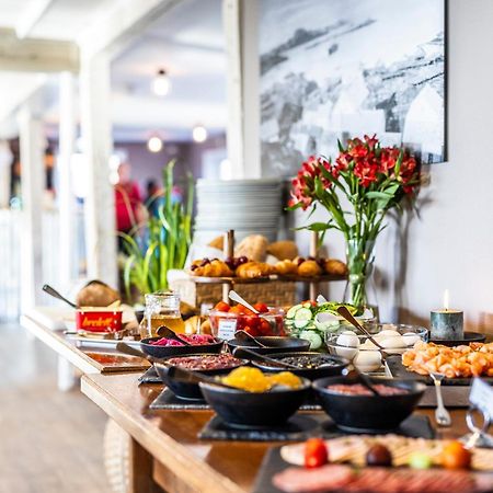 Brygga Restaurant And Rooms Å Zewnętrze zdjęcie